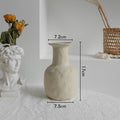 Minimalist Ceramic Vase – Elegant Home Decor Accent