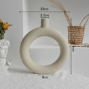Minimalist Ceramic Vase – Elegant Home Decor Accent